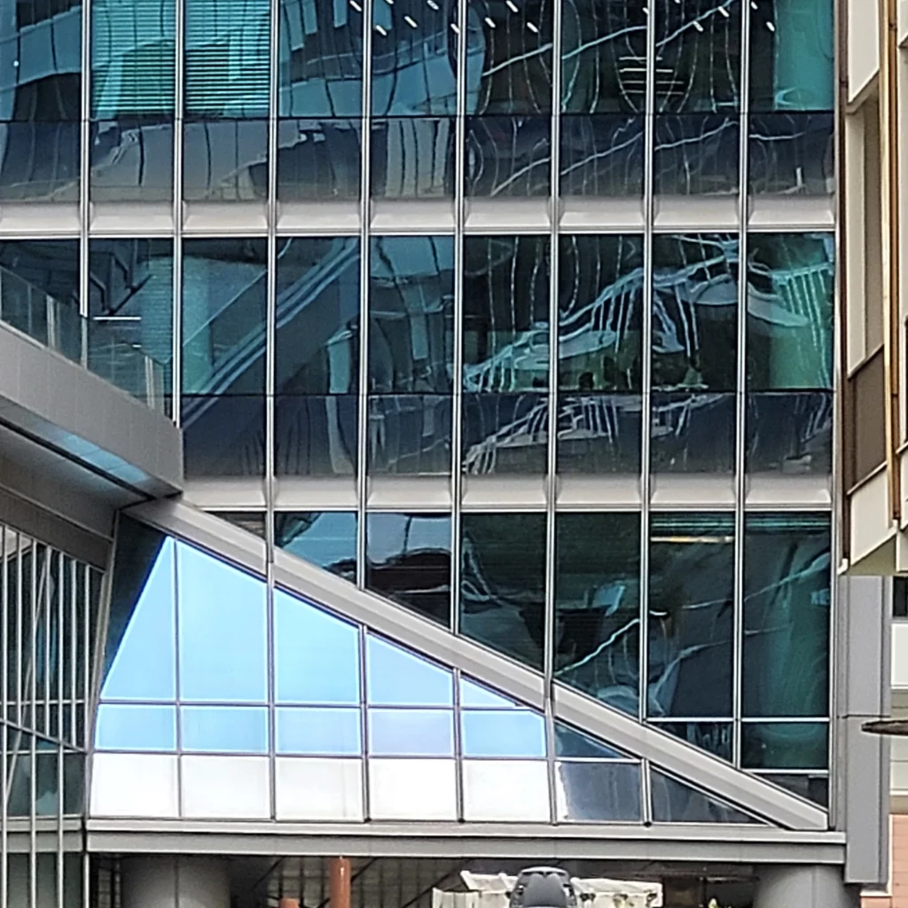 La Défense- Quartier des affaires de Paris - Photo Backinparis.fr