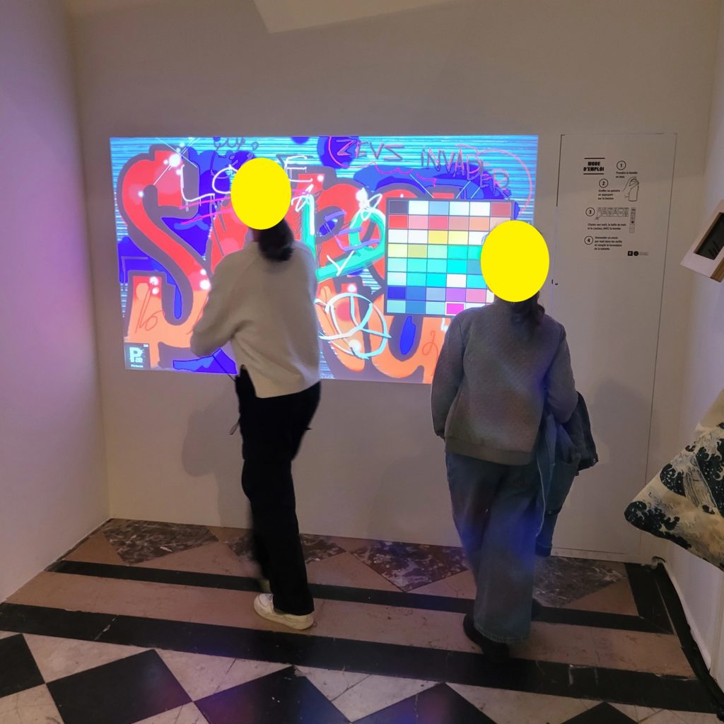 Ecran interactif pour tagger - Mairie de Paris - Capitales, 60 ans d'Art Urbain.