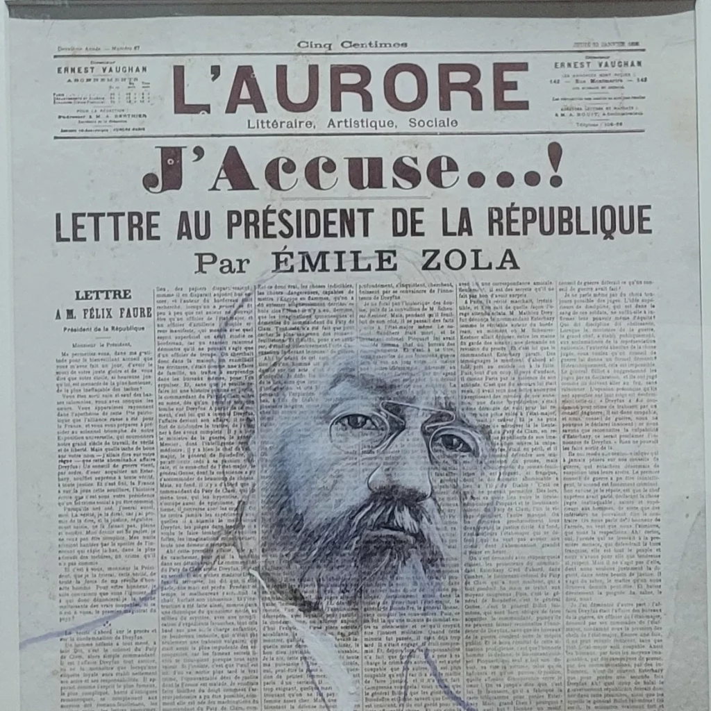 MAHJ - Alfred Dreyfus.
Photo BackinParis.
J 'accuse Zola - L'Aurore- Alfred Dreyfus