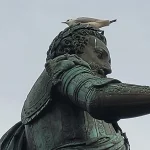 Statue de Henri IV , Roi de France - Pont Neuf- Insolite-Photo BackinParis 